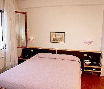 Belvedere 3* Venedig-Lido