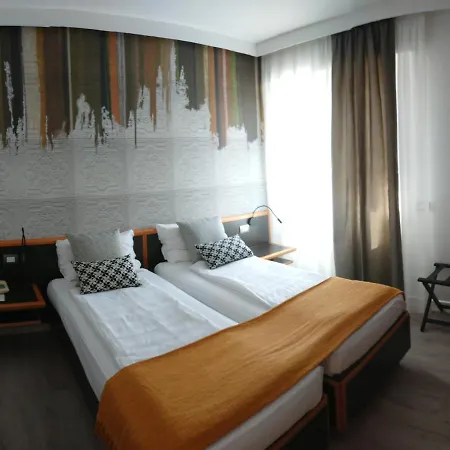 Belvedere 3*