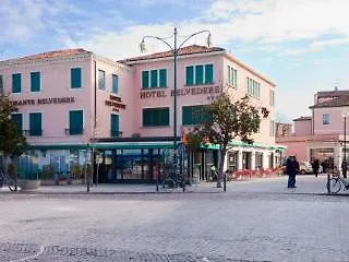 Belvedere 3*